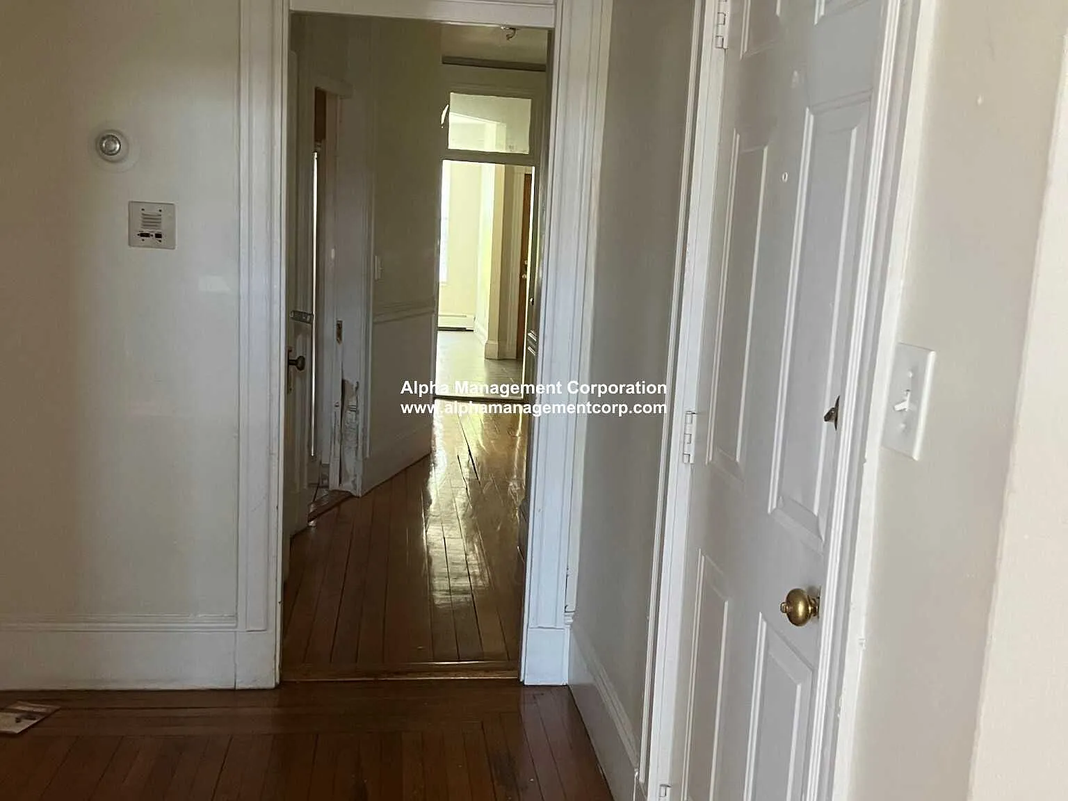 3 bed, $4,000 — Photo 4