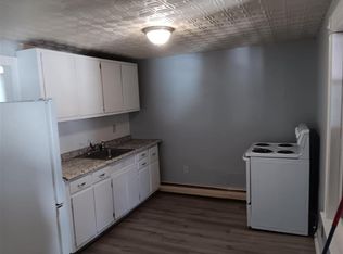 39 Carlton Ave #3B, Mexico, ME 04257