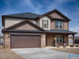 256 Maggie Mance Ln, Harvest, AL 35749