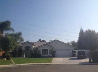 5404 Windriver Dr, Bakersfield, CA 93312