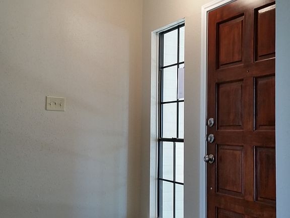 Entry Overlooking 2nd Floor