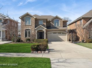 1340 S Prospect Ave, Park Ridge, IL 60068