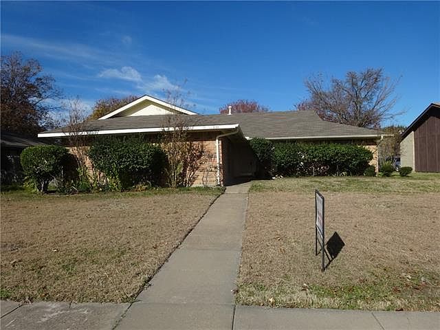 1st image of 1131 Southwestern Dr