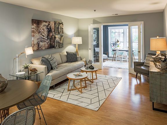 Living Room 4