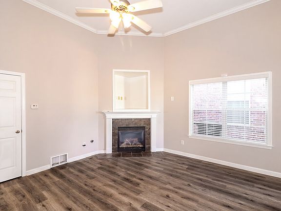 3rd image of 8585 Griffin Park Dr
