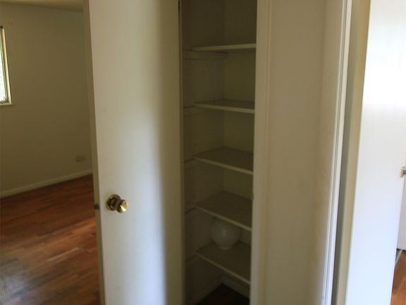 5th image of 2325 Neeley St