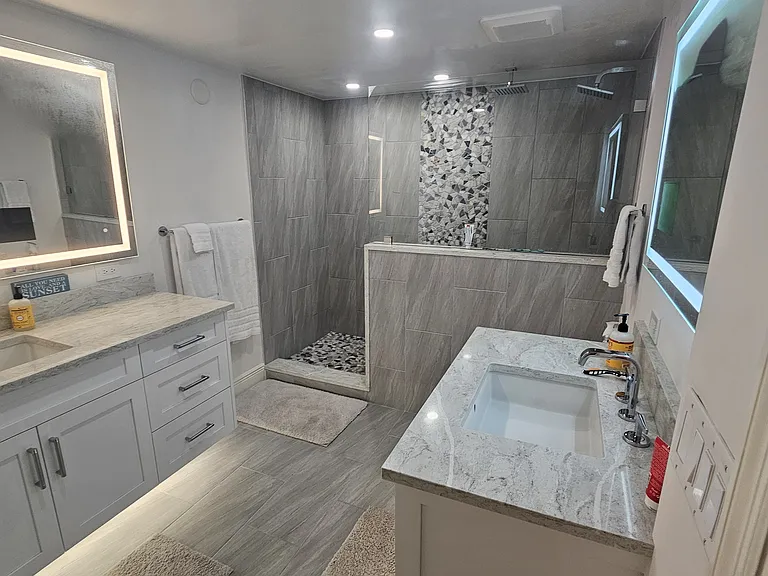 6075 Pelican Bay Blvd #303 — Photo 9