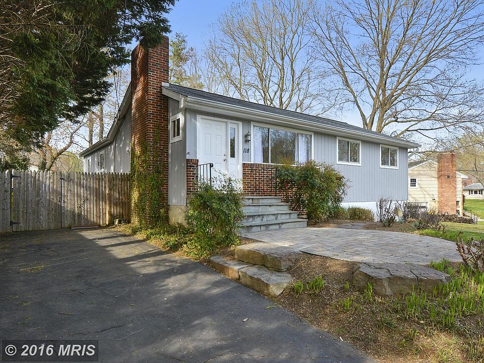 1st image of 118 Great Lake Dr