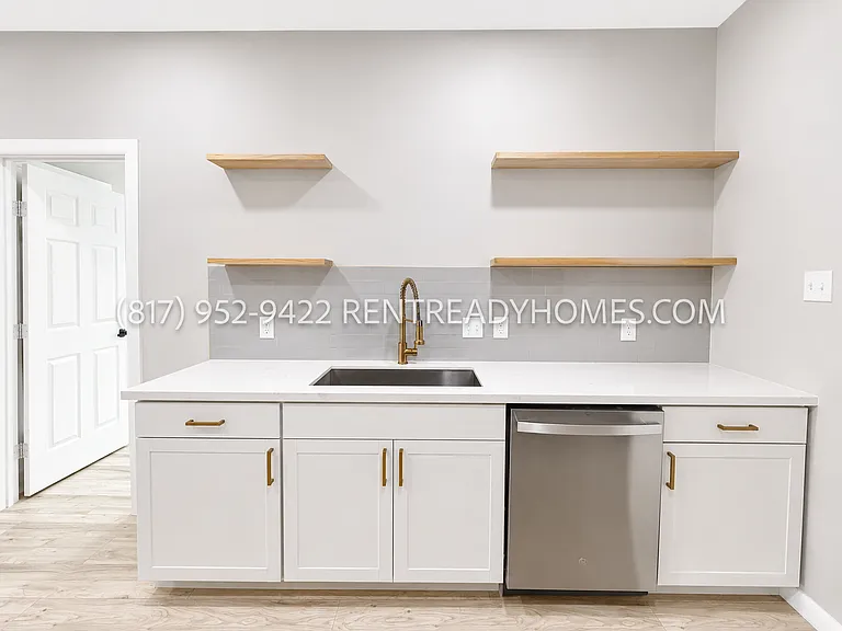 6301 Iron Rock Ave — Photo 9