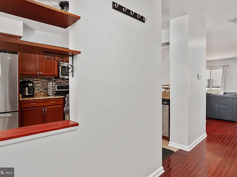 7970 Heather Mist Dr — Photo 4