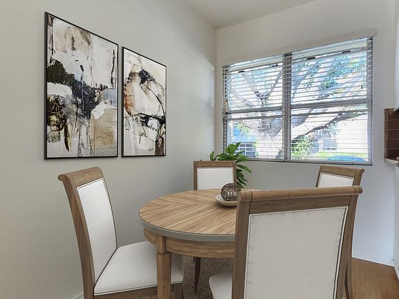 4th image of 1439 S Saltair Ave APT 5
