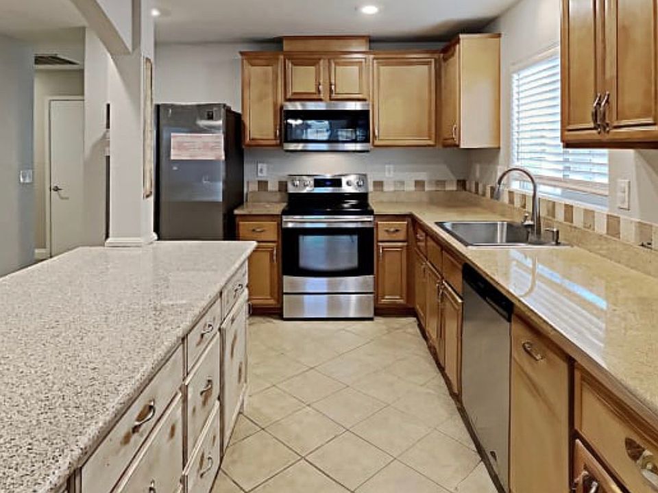 2nd image of 10111 Silver City Dr