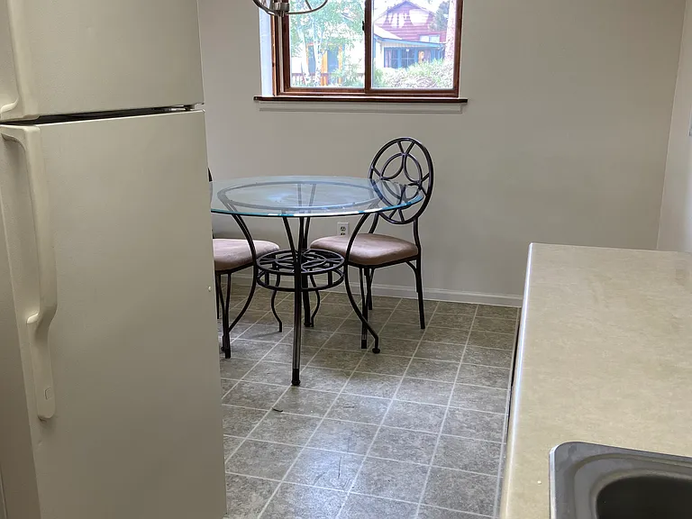 30599 Hilltop Dr #30599 — Photo 9