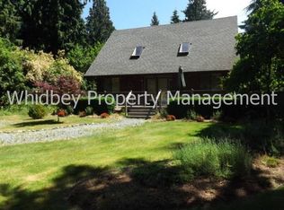 8132 Lopez Dr, Clinton, WA 98236