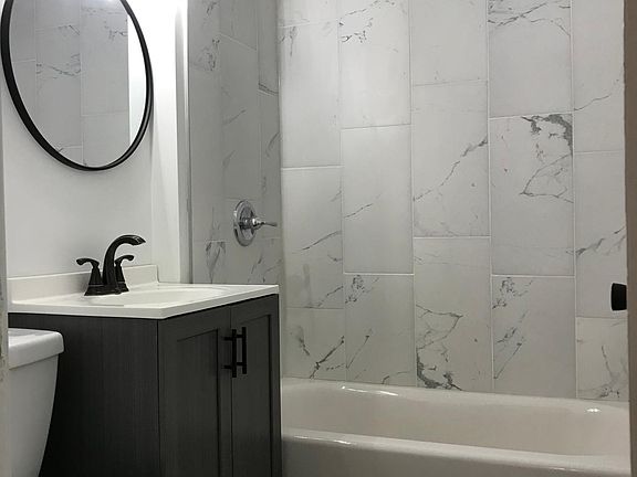 3rd image of 311 Chestnut Blvd APT 2