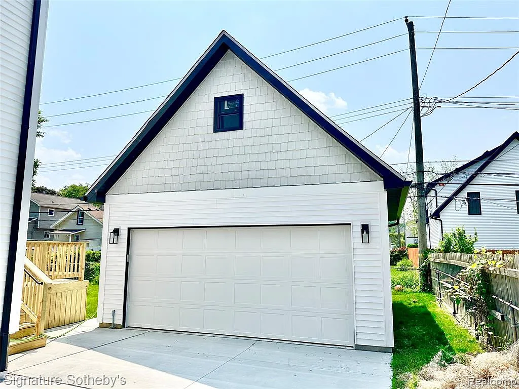 4 bed, 2000 sqft, $3,800 — Photo 4