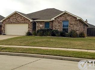 4610 Valleyview Dr, Mansfield, TX 76063