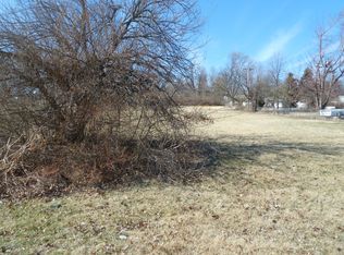 7275 Howdershell Rd, Hazelwood, MO 63042