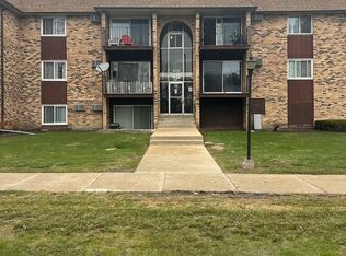 1025 Higgins Quarters Dr #4-109, Hoffman Estates, IL 60169