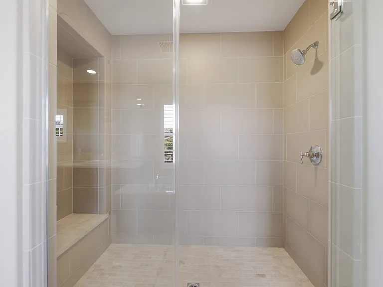 138 Mayflower St — Photo 33