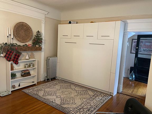 2nd image of 324 Claremont Ave APT 2