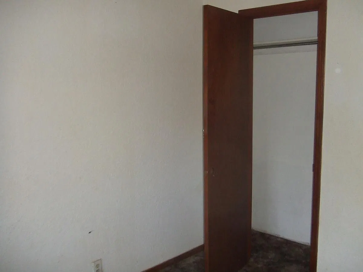 3 bed, 1.5 bath, 994 sqft, $1,160 — Photo 4