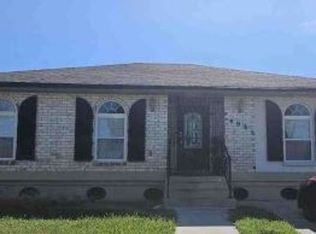 4965 Sandalwood St, New Orleans, LA 70127