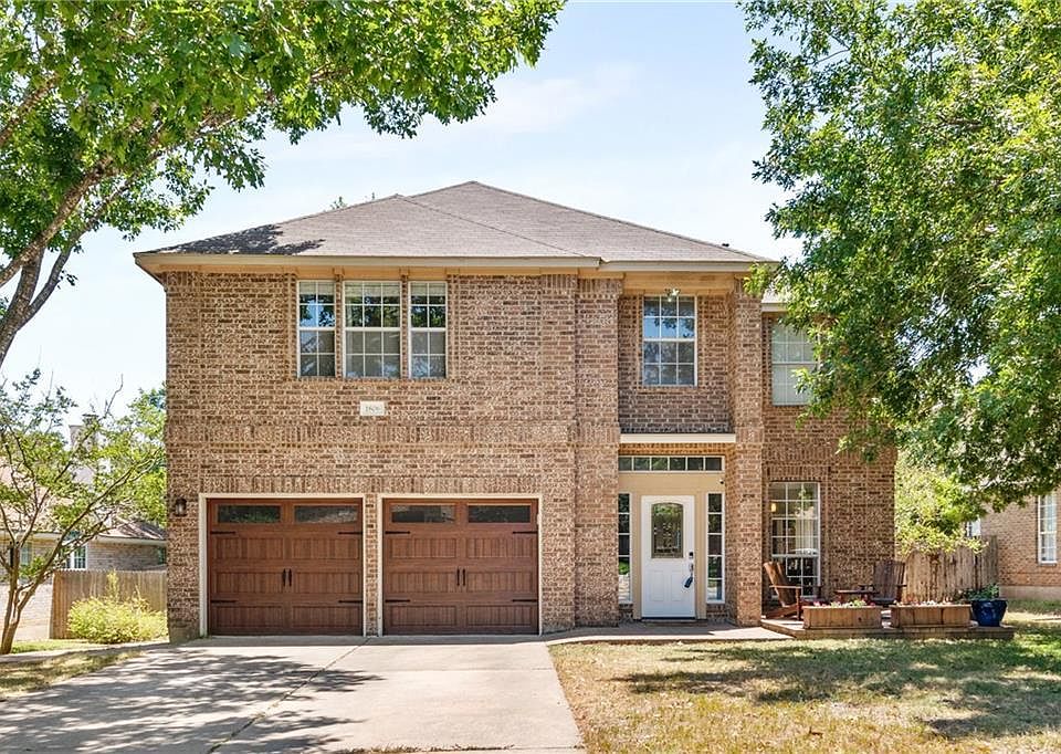 1st image of 1806 Coral Dr