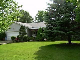 1st image of 25135 Lawnfield Dr