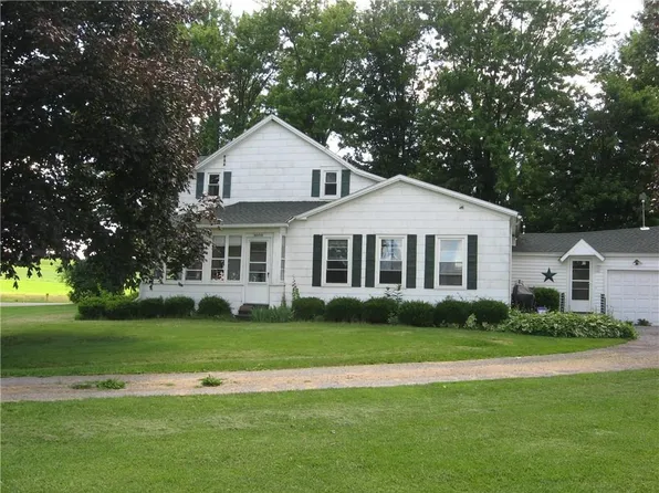 3888 Savage Rd, Geneva, NY 14456