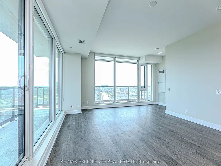 215 Veterans Dr #1008S — Photo 17