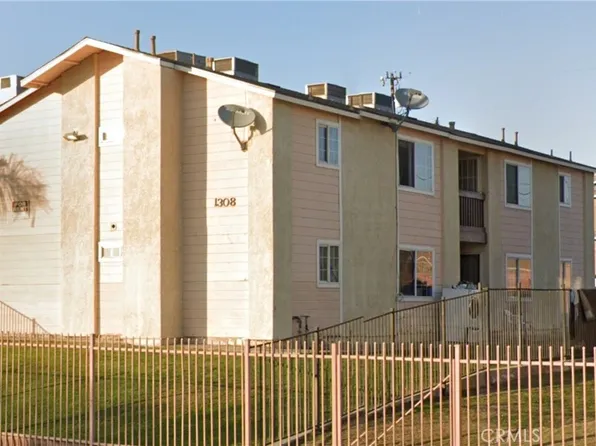 1308 Flower St, Bakersfield, CA 93305