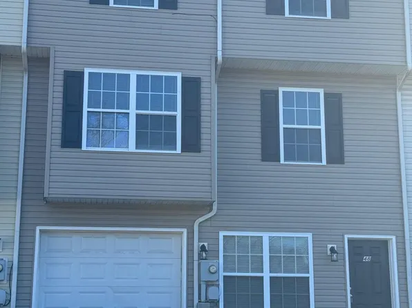 48 Morningstar Dr, Hedgesville, WV 25427