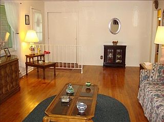 4th image of 3142 Westview Dr