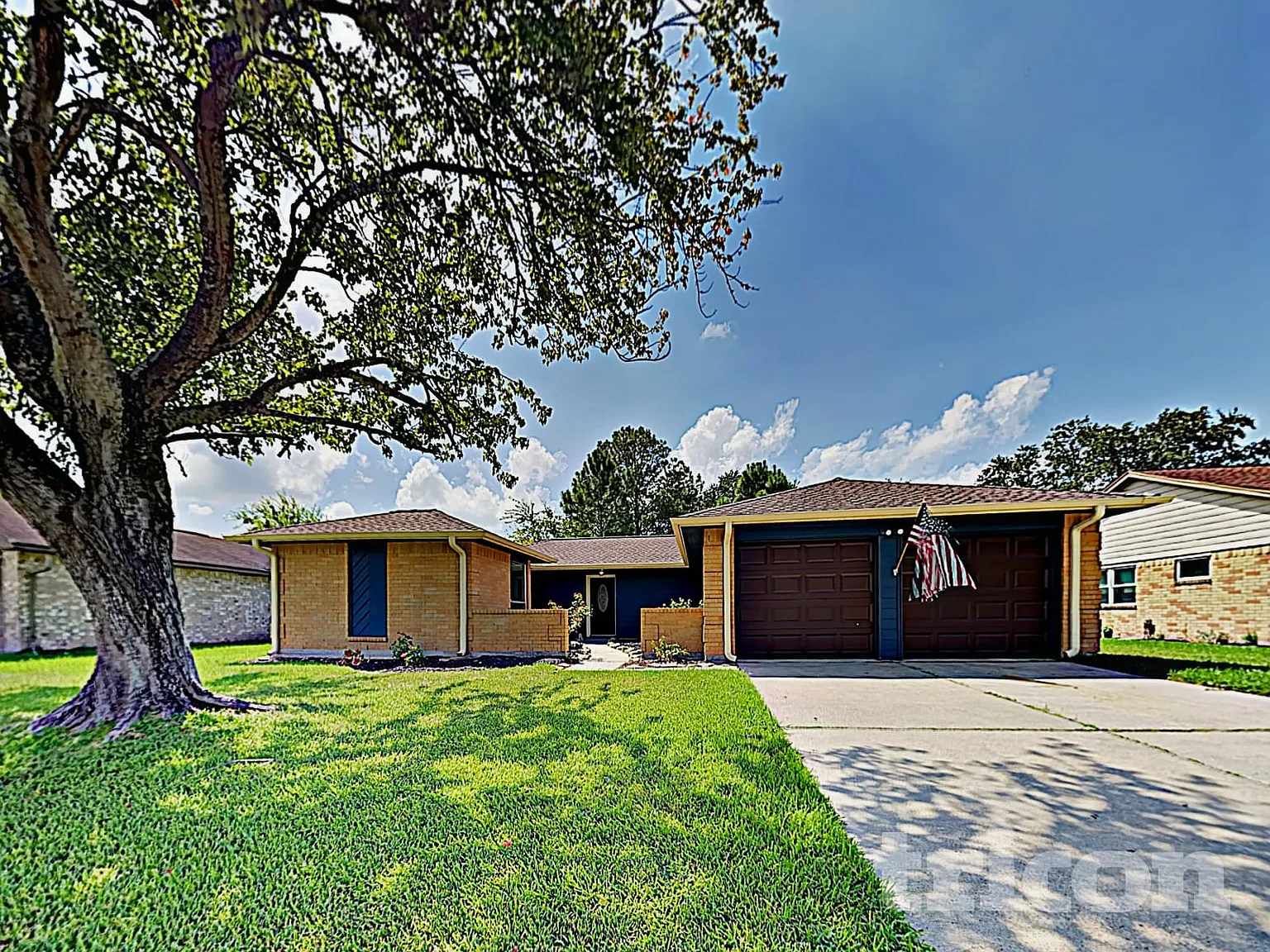 2803 Jeb Stuart Drive League City TX — Photo 2