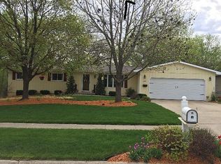 218 S Logan St, Roland, IA 50236