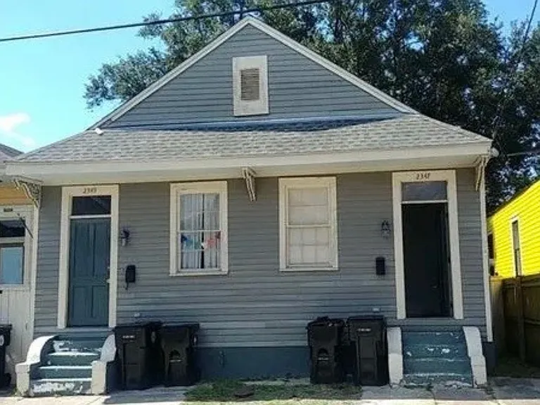 2347 Annunciation St — Photo 1