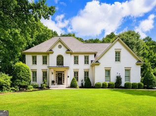 1670 Highgrove Club Dr, Milton, GA 30004