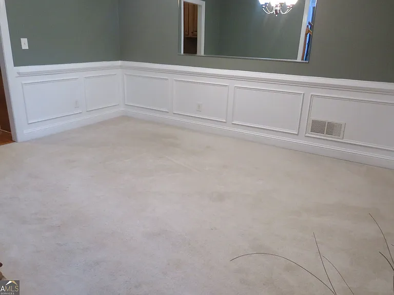 2205 Crescent Walk — Photo 28