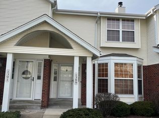1389 Forest Creek Dr, Saint Peters, MO 63303