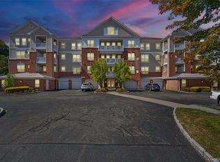 423 Regency Drive, Fishkill, NY 12524