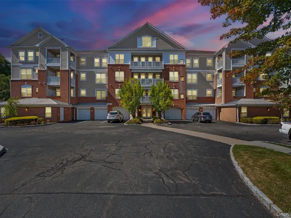 423 Regency Drive, Fishkill, NY 12524