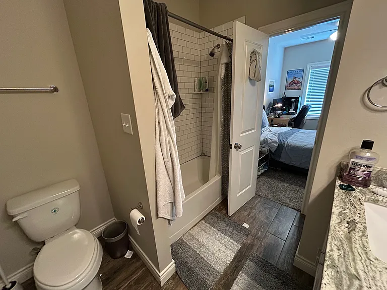632 Clay St — Photo 12