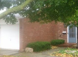 2010 Bruce Dr, Urbana, IL