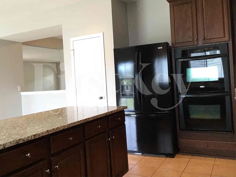 127 Colville Rd — Photo 8