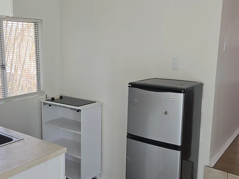 2162 S Escondido Blvd #B — Photo 4