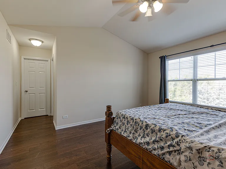 533 Plaza Pl #533 — Photo 22