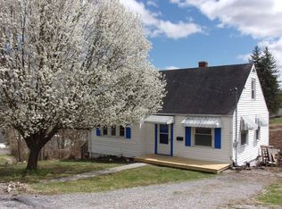 307 Hobson Ave, Pearisburg, VA 24134