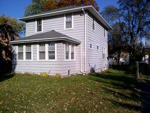 1st image of 1111 N Chestnut St