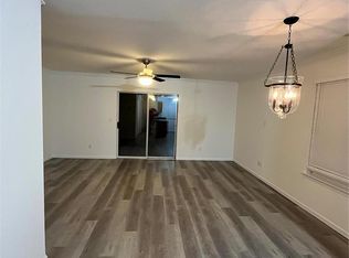 630 Rock Creek Ct, Festus, MO 63028